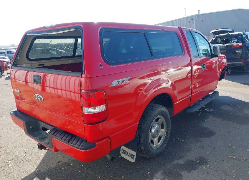 Photo 4 of 2005 Ford F-150 STX/XL/XLT (VIN 1FTRF12295KC74593)