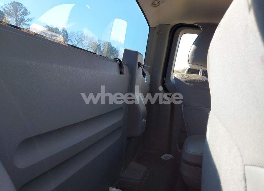 Photo 8 of 2006 Ford F-150 STX/XL/XLT (VIN 1FTRF12296NA22942)