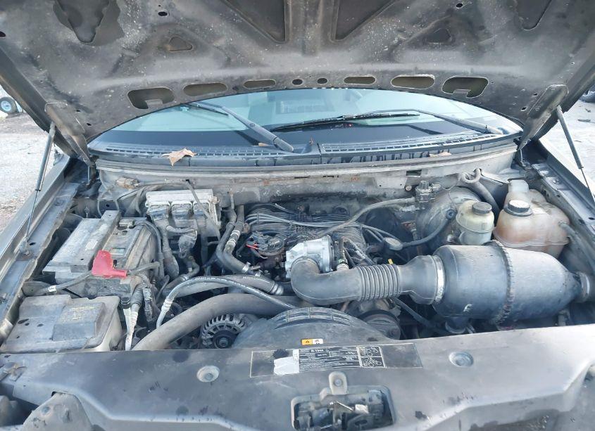 Photo 10 of 2006 Ford F-150 STX/XL/XLT (VIN 1FTRF12296NB49979)