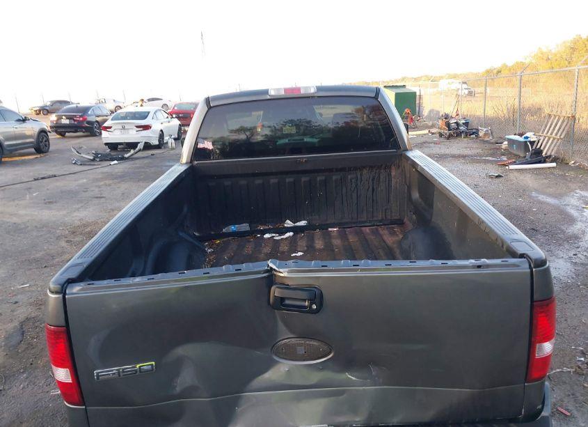 Photo 16 of 2006 Ford F-150 STX/XL/XLT (VIN 1FTRF12296NB49979)