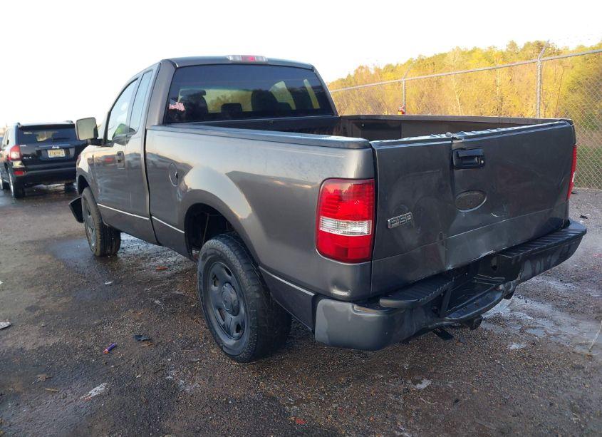Photo 3 of 2006 Ford F-150 STX/XL/XLT (VIN 1FTRF12296NB49979)