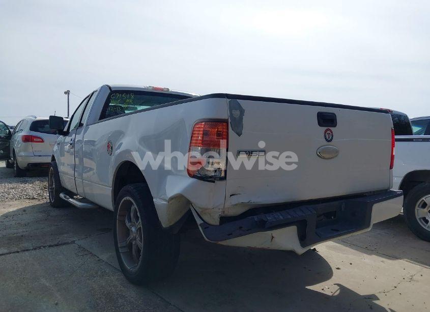 Photo 3 of 2007 Ford F-150 STX/XL/XLT (VIN 1FTRF12297KC71518)