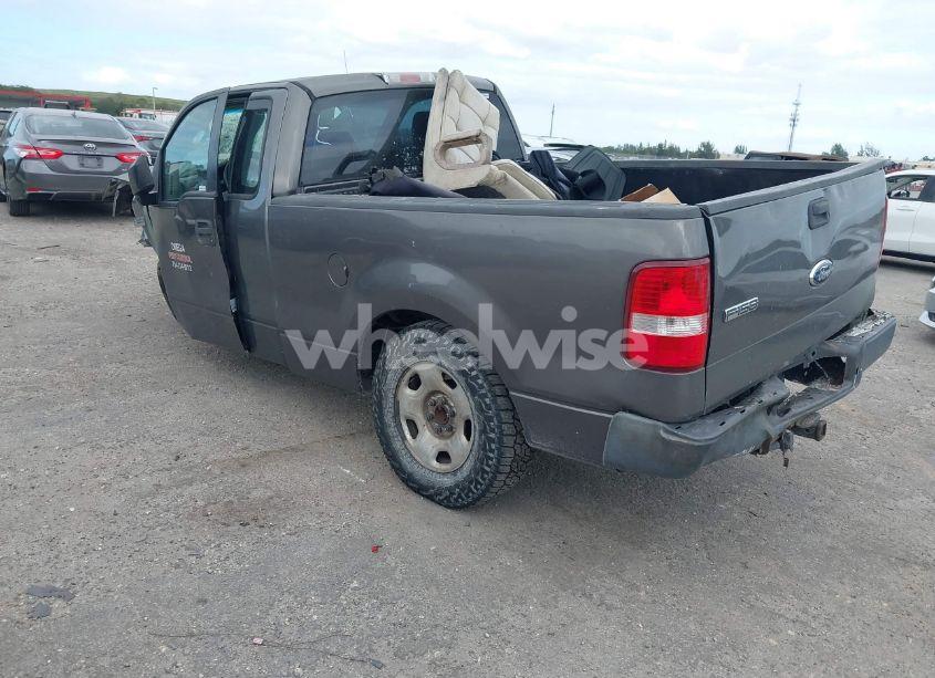 Photo 3 of 2007 Ford F-150 STX/XL/XLT (VIN 1FTRF12297KD61137)