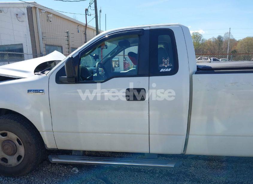 Photo 14 of 2007 Ford F-150 STX/XL/XLT (VIN 1FTRF12297NA14504)