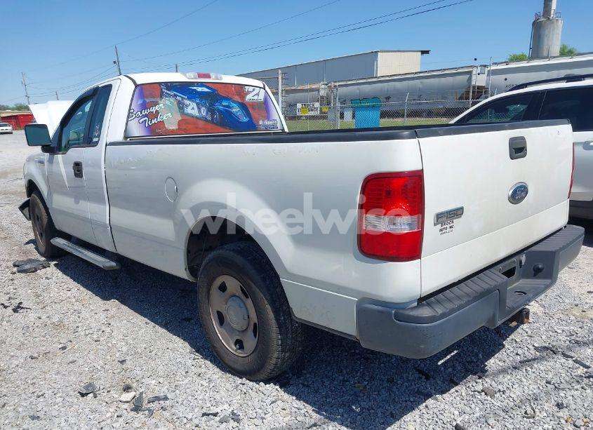 Photo 3 of 2007 Ford F-150 STX/XL/XLT (VIN 1FTRF12297NA14504)