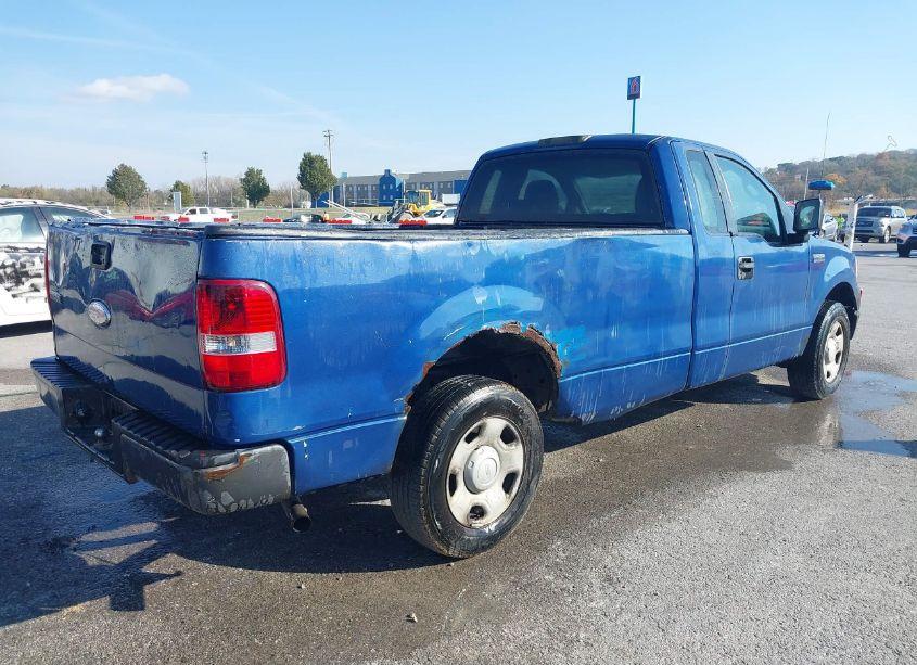 Photo 4 of 2007 Ford F-150 STX/XL/XLT (VIN 1FTRF12297NA19542)