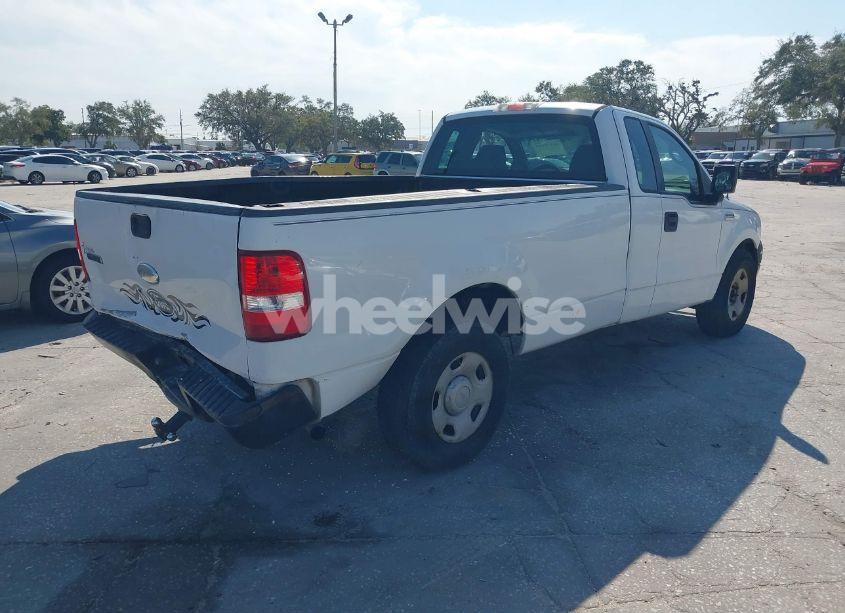 Photo 4 of 2007 Ford F-150 STX/XL/XLT (VIN 1FTRF12297NA36471)