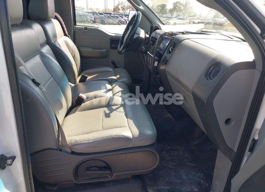 Photo 5 of 2007 Ford F-150 STX/XL/XLT (VIN 1FTRF12297NA36471)