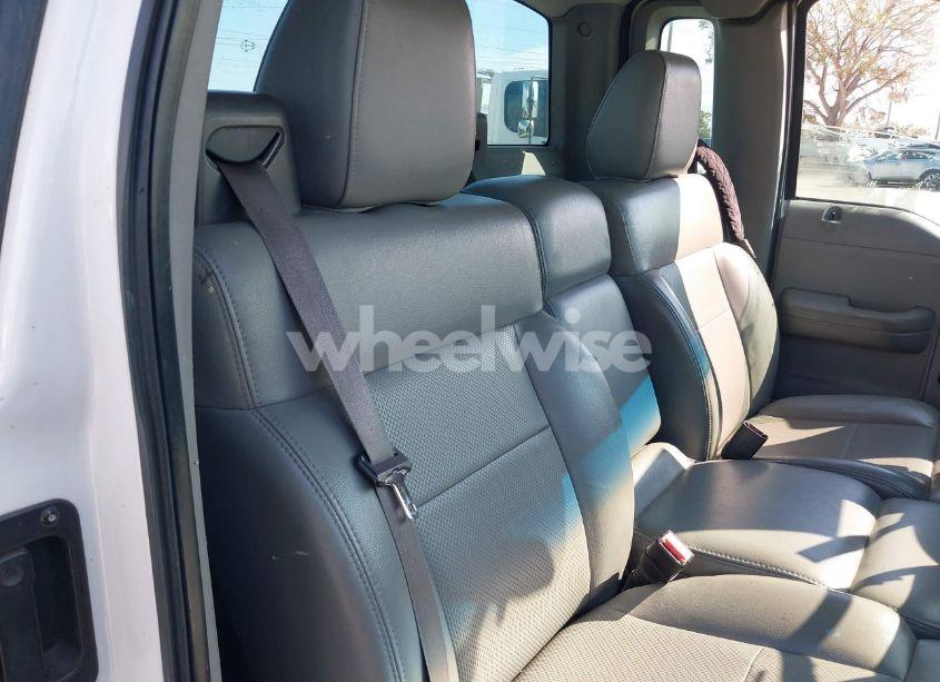 Photo 8 of 2007 Ford F-150 STX/XL/XLT (VIN 1FTRF12297NA36471)