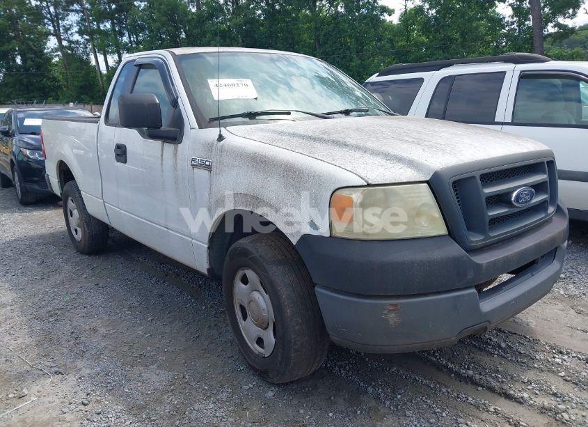 2005 Ford F-150 STX/XL/XLT (VIN 1FTRF122X5NB39640) main photo