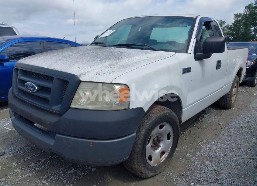 Photo 2 of 2005 Ford F-150 STX/XL/XLT (VIN 1FTRF122X5NB39640)