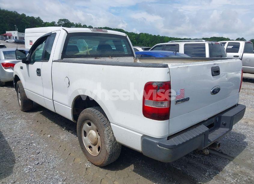 Photo 3 of 2005 Ford F-150 STX/XL/XLT (VIN 1FTRF122X5NB39640)