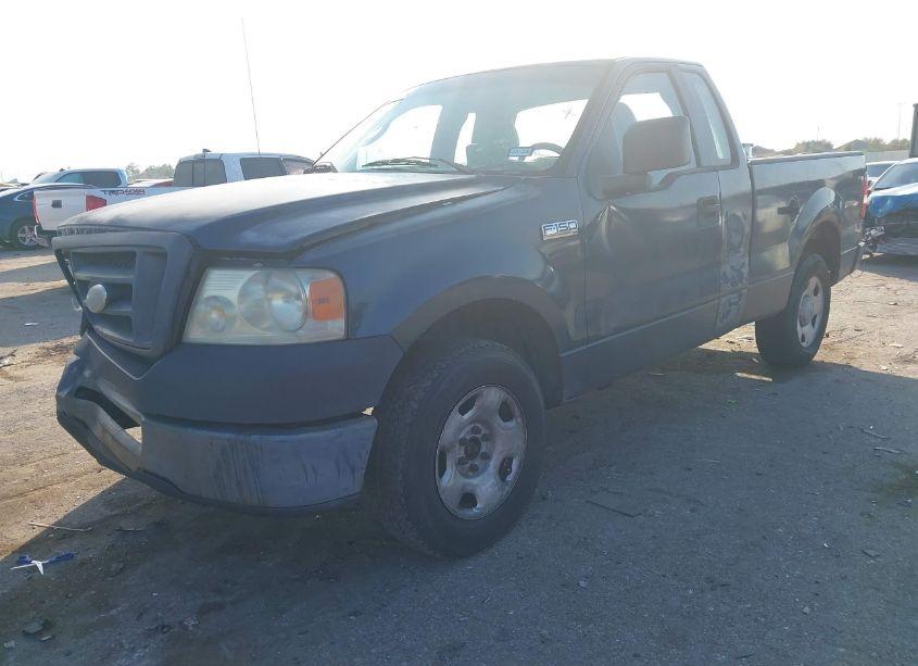 Photo 2 of 2006 Ford F-150 STX/XL/XLT (VIN 1FTRF122X6NA96208)