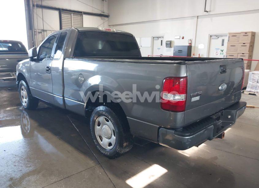 Photo 3 of 2006 Ford F-150 STX/XL/XLT (VIN 1FTRF122X6NB53491)