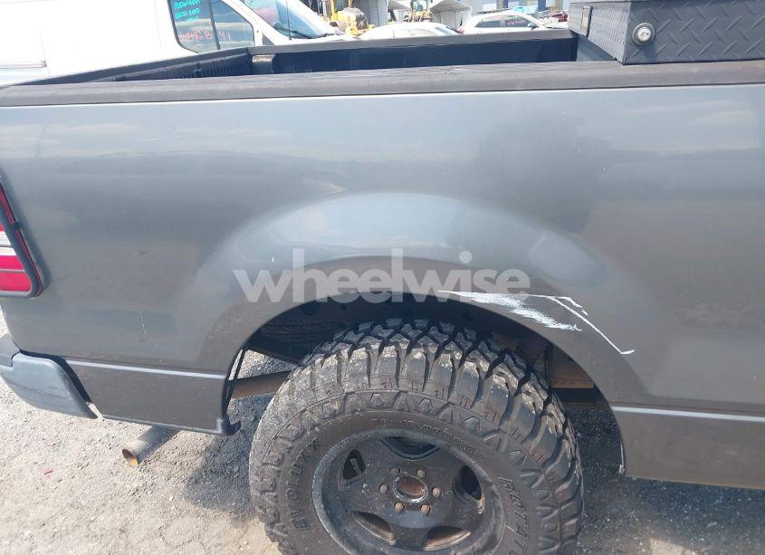 Photo 12 of 2006 Ford F-150 STX/XL/XLT (VIN 1FTRF122X6NB71991)