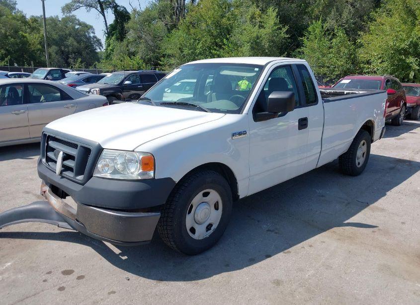 Photo 2 of 2007 Ford F-150 XLT/STX/XL (VIN 1FTRF122X7KB30926)