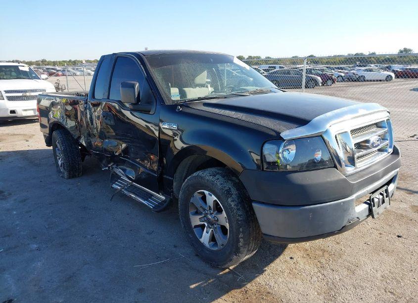 2007 Ford F-150 STX/XL/XLT (VIN 1FTRF122X7KC15555) main photo