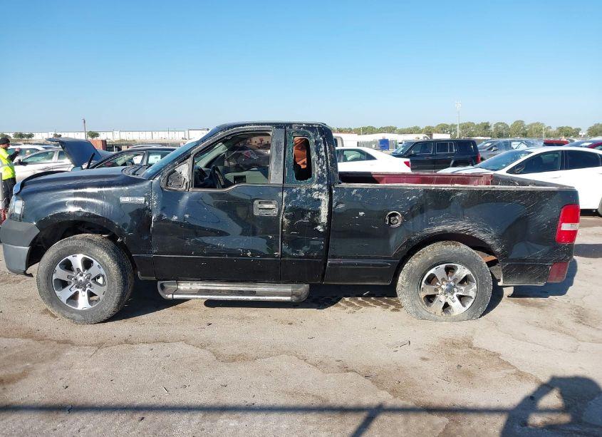 Photo 14 of 2007 Ford F-150 STX/XL/XLT (VIN 1FTRF122X7KC15555)