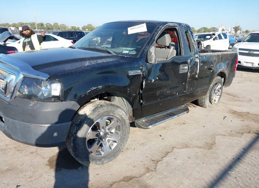 Photo 2 of 2007 Ford F-150 STX/XL/XLT (VIN 1FTRF122X7KC15555)