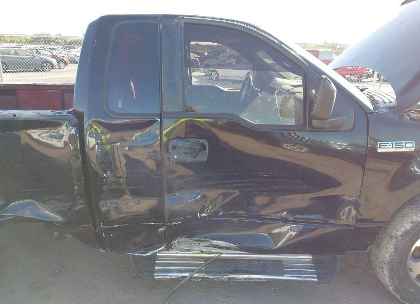 Photo 6 of 2007 Ford F-150 STX/XL/XLT (VIN 1FTRF122X7KC15555)