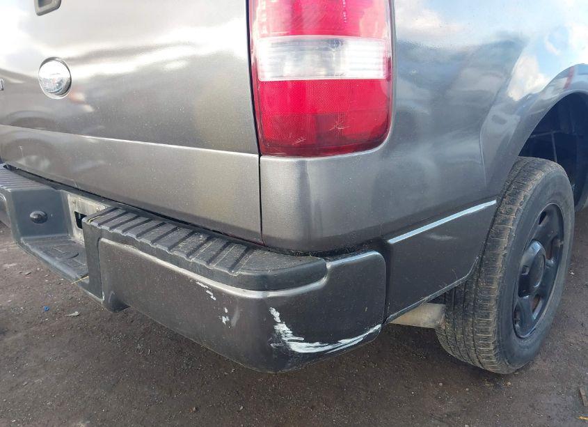 Photo 6 of 2007 Ford F-150 STX/XL/XLT (VIN 1FTRF122X7KC22585)