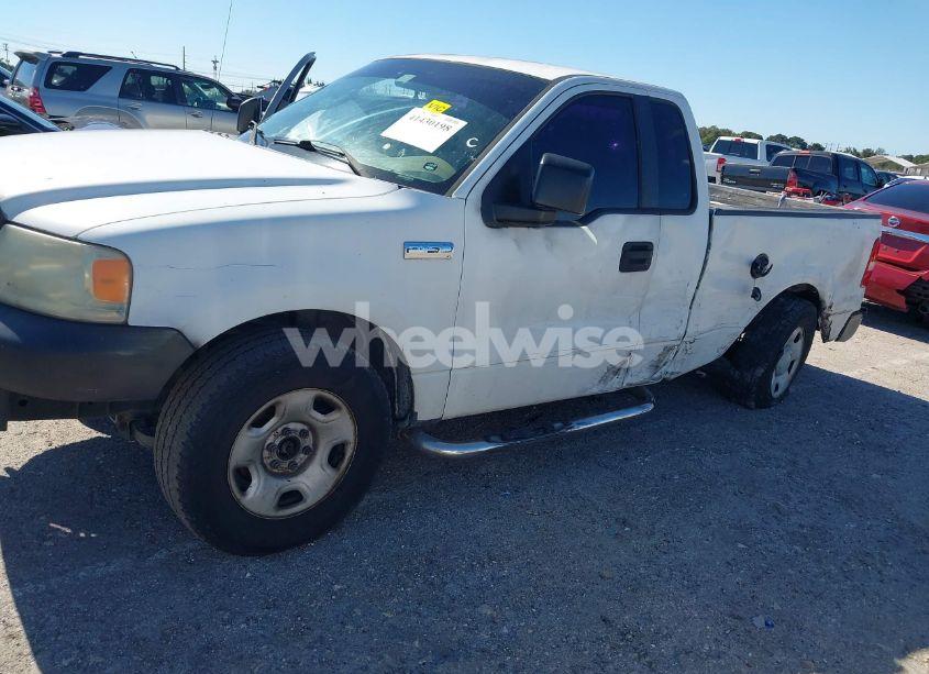 Photo 6 of 2007 Ford F-150 STX/XL/XLT (VIN 1FTRF122X7NA45003)
