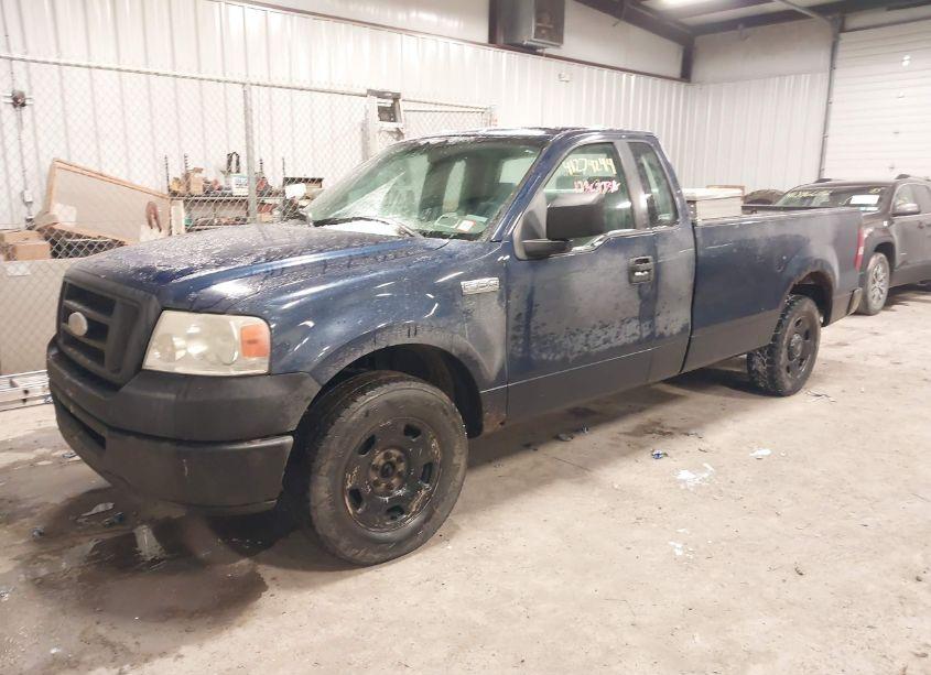 Photo 2 of 2008 Ford F-150 STX/XL/XLT (VIN 1FTRF122X8KE93552)