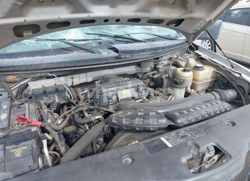 Photo 10 of 2005 Ford F-150 XL/XLT (VIN 1FTRF12575NB08596)