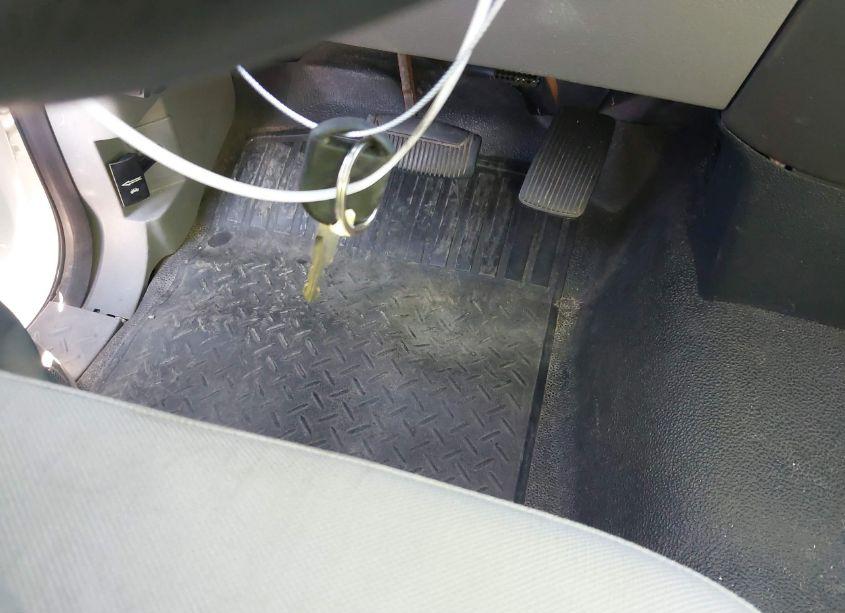 Photo 11 of 2004 Ford F-150 STX/XL/XLT (VIN 1FTRF12W04NA56350)