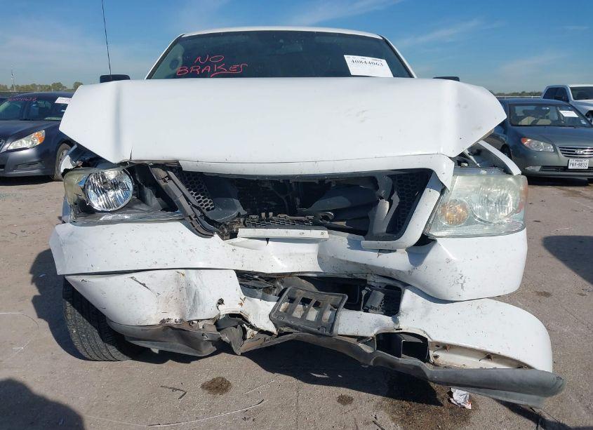 Photo 12 of 2004 Ford F-150 STX/XL/XLT (VIN 1FTRF12W04NA56350)