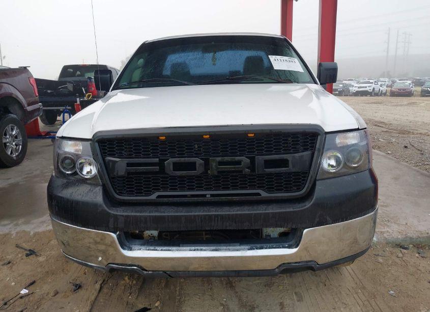 Photo 12 of 2005 Ford F-150 STX/XL/XLT (VIN 1FTRF12W05KC02703)