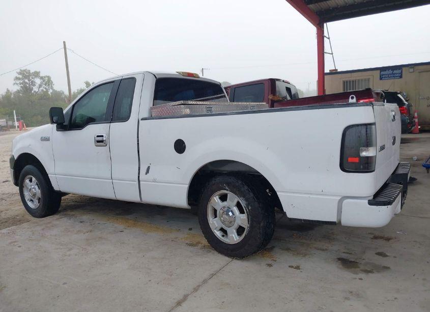 Photo 14 of 2005 Ford F-150 STX/XL/XLT (VIN 1FTRF12W05KC02703)