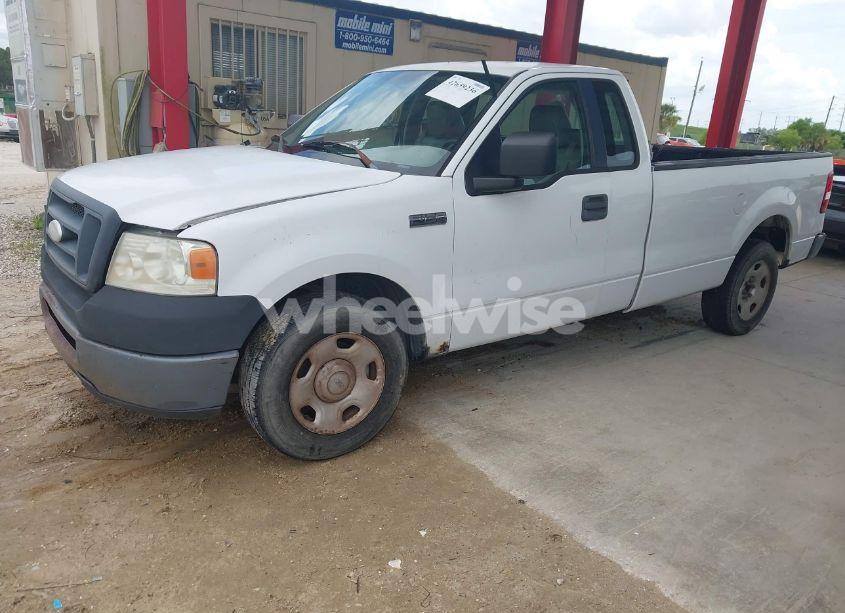 Photo 2 of 2006 Ford F-150 STX/XL/XLT (VIN 1FTRF12W06NA79713)