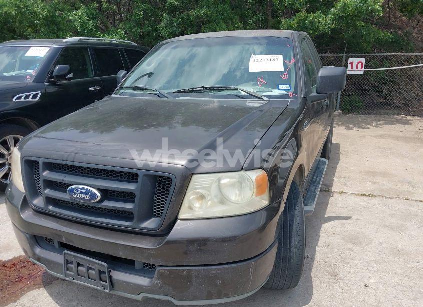 Photo 6 of 2005 Ford F-150 STX/XL/XLT (VIN 1FTRF12W15KB89802)