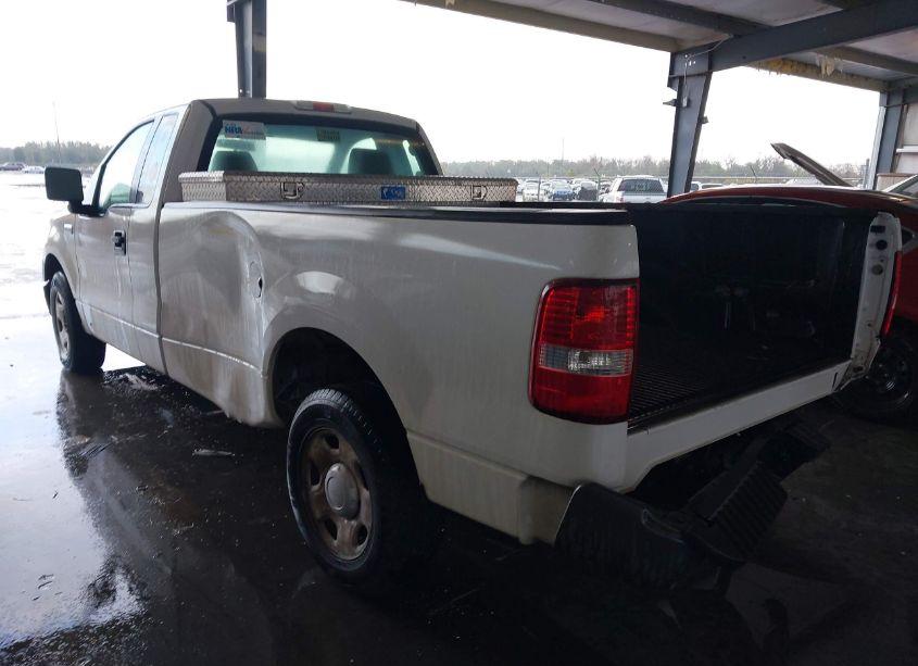 Photo 3 of 2005 Ford F-150 STX/XL/XLT (VIN 1FTRF12W15NB24088)