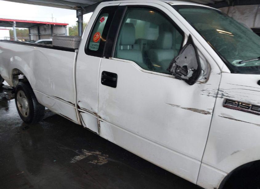 Photo 6 of 2005 Ford F-150 STX/XL/XLT (VIN 1FTRF12W15NB24088)