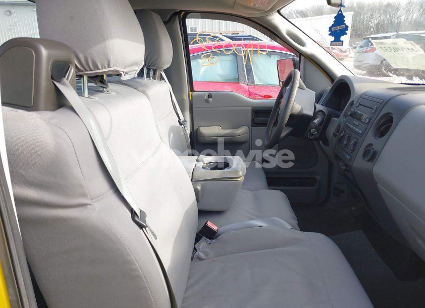 Photo 5 of 2004 Ford F-150 STX/XL/XLT (VIN 1FTRF12W24KD56800)