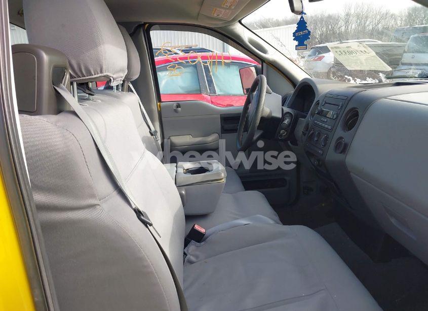 Photo 8 of 2004 Ford F-150 STX/XL/XLT (VIN 1FTRF12W24KD56800)