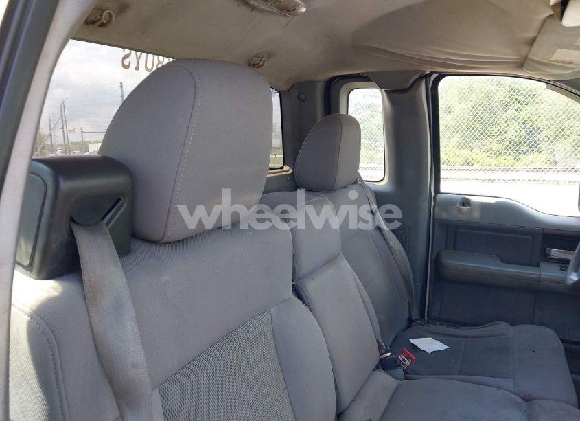 Photo 8 of 2005 Ford F-150 STX/XL/XLT (VIN 1FTRF12W25NA55492)