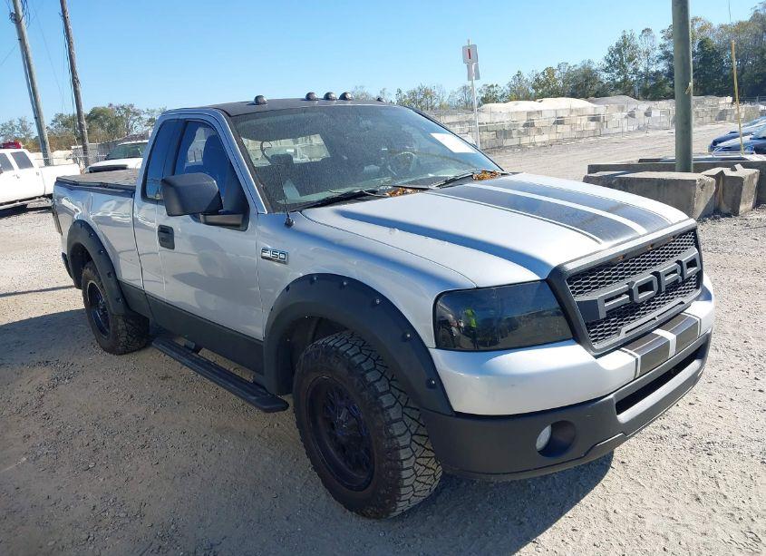 2006 Ford F-150 STX/XL/XLT (VIN 1FTRF12W26KB30436) main photo