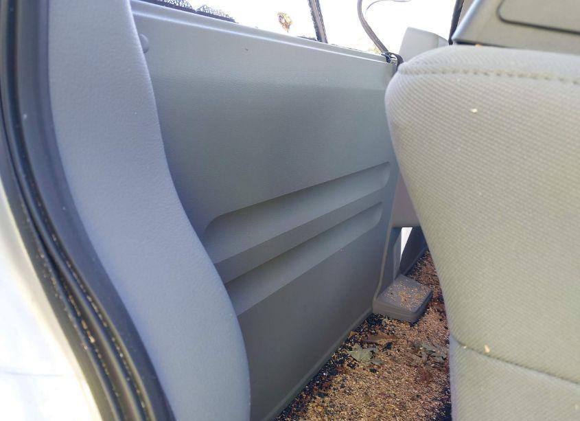 Photo 8 of 2006 Ford F-150 STX/XL/XLT (VIN 1FTRF12W26KB30436)