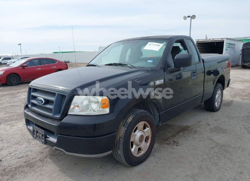 Photo 2 of 2004 Ford F-150 STX/XL/XLT (VIN 1FTRF12W34KD85187)