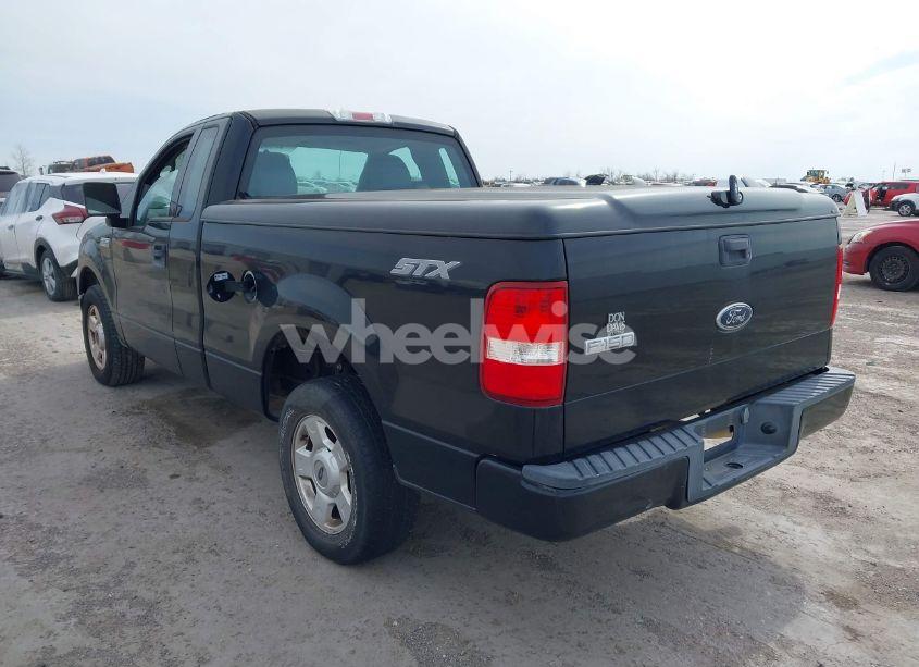 Photo 3 of 2004 Ford F-150 STX/XL/XLT (VIN 1FTRF12W34KD85187)