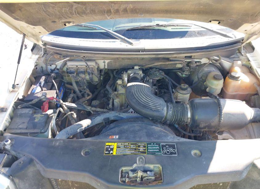 Photo 10 of 2004 Ford F-150 STX/XL/XLT (VIN 1FTRF12W34NA05912)