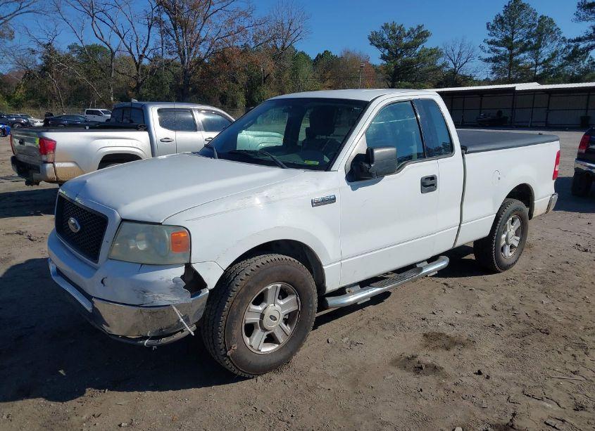 Photo 2 of 2004 Ford F-150 STX/XL/XLT (VIN 1FTRF12W34NA05912)