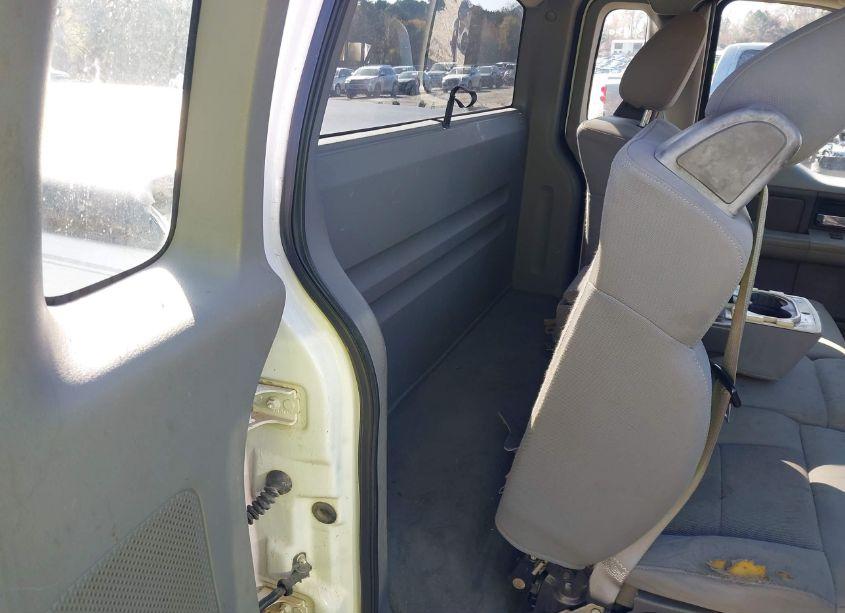 Photo 8 of 2004 Ford F-150 STX/XL/XLT (VIN 1FTRF12W34NA05912)