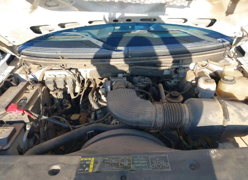 Photo 10 of 2004 Ford F-150 STX/XL/XLT (VIN 1FTRF12W34NB62680)