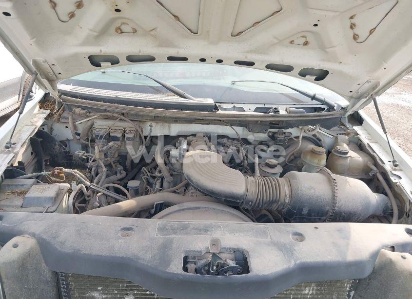 Photo 10 of 2005 Ford F-150 STX/XL/XLT (VIN 1FTRF12W35NA34084)