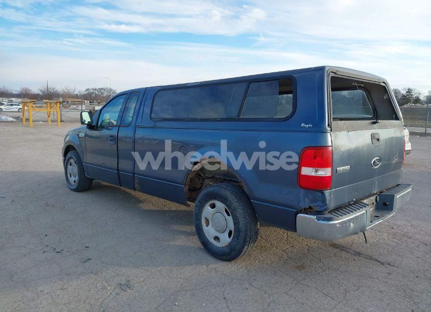 Photo 3 of 2004 Ford F-150 STX/XL/XLT (VIN 1FTRF12W44NA38935)