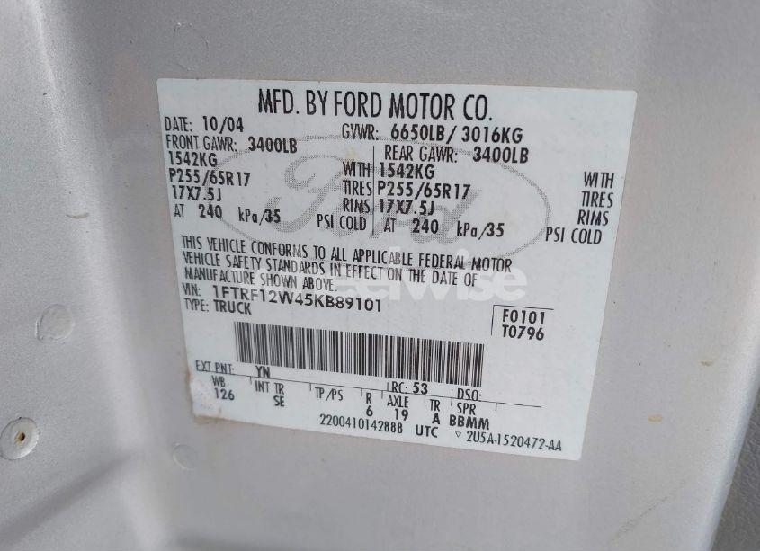 Photo 9 of 2005 Ford F-150 STX/XL/XLT (VIN 1FTRF12W45KB89101)